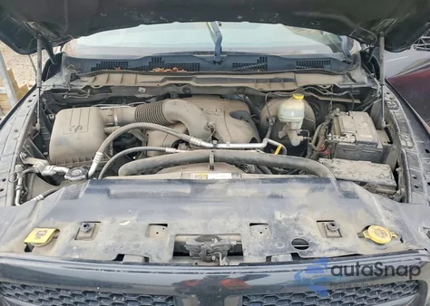 2016 Ram 1500 St z USA, uszkodzony, nr VIN 1C6RR6KT9GS100918